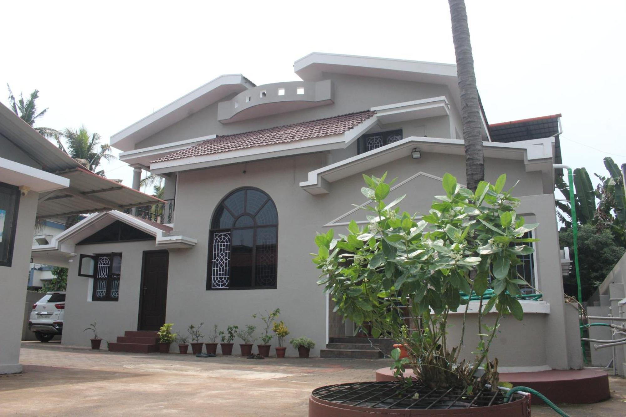 Tropical Villa Homestay Mangaluru Exterior foto